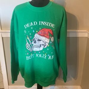 Green large Skelton Christmas sweatshirt nwot